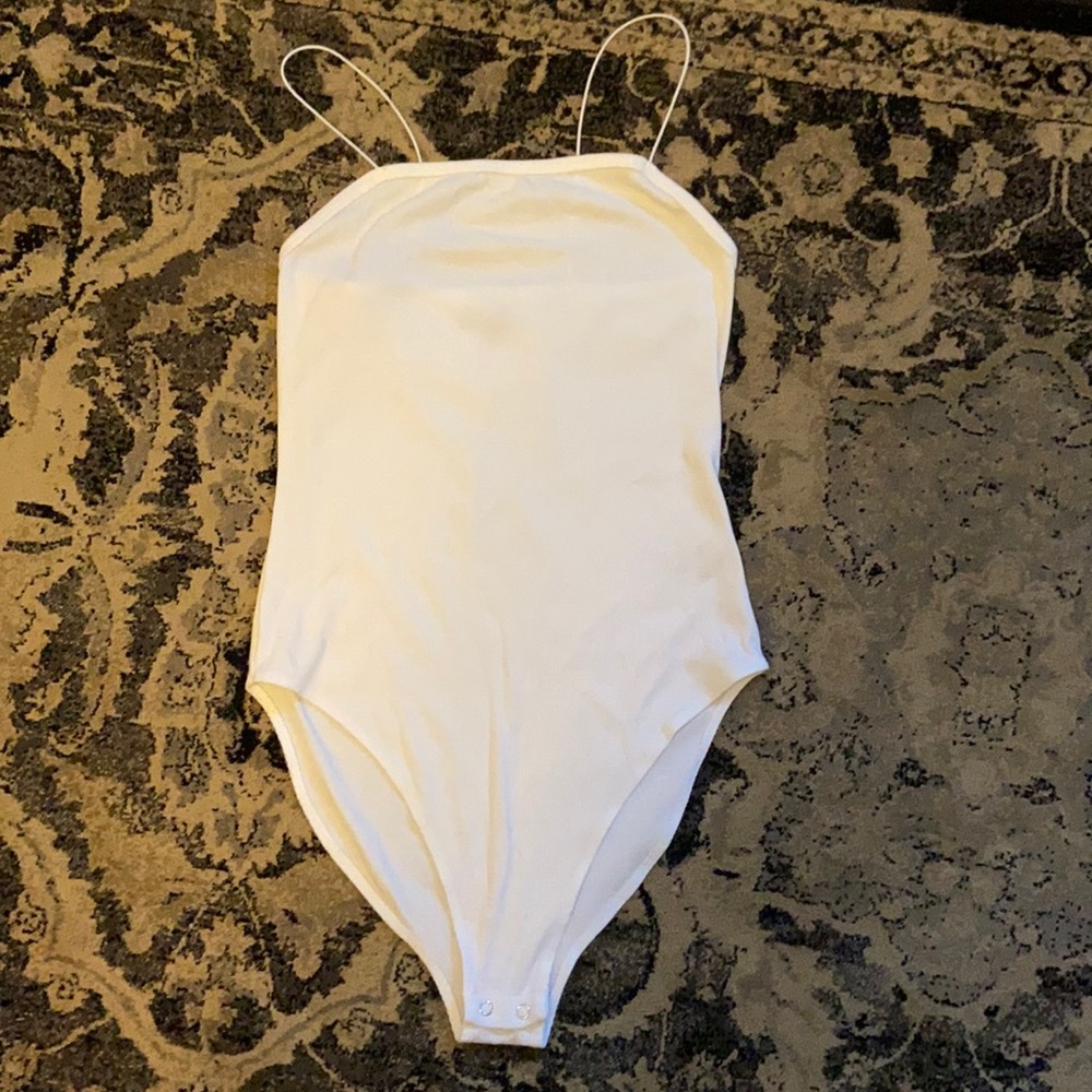 Spaghetti strap body suit! 🧡